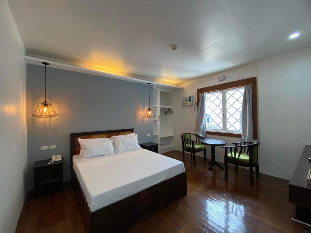 Dumaguete City Dumaguete Seafront Hotel מראה חיצוני תמונה